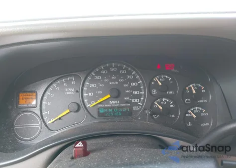 2001 GMC Yukon Xl 1500 Slt z USA, uszkodzony, nr VIN 3GKEC16T61G112288